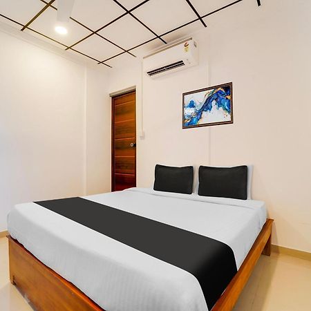 Super Hotel O Vazhakkala Kochi Exterior photo